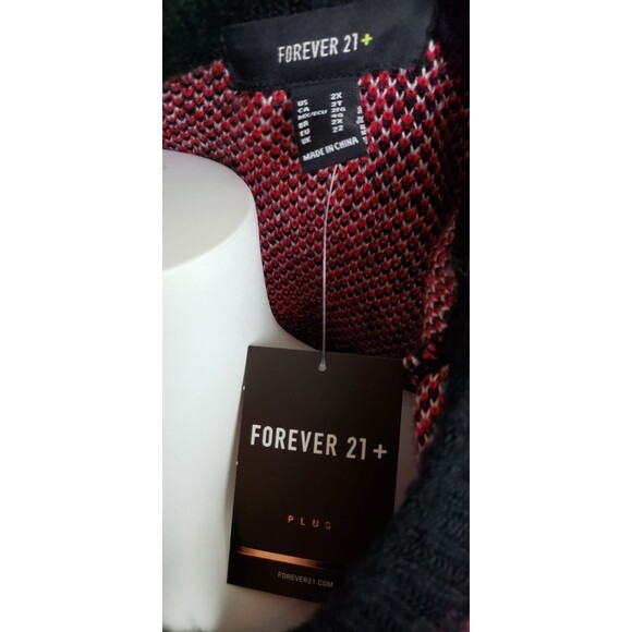 Forever 21 Womens Sweater Pullover Red Black Plaid 2X Cozy Christmas Holiday - Picture 4 of 4